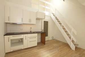 Charmante 1-Zimmer-Dachgeschosswohnung mit Schlafgalerie in Lübeck – Lübeck – Vorschaubild 7