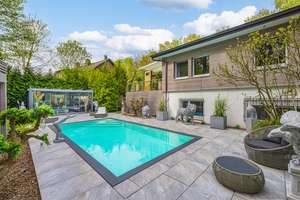 Exklusives Refugium am Domblick - großzügiges Anwesen mit Pool & 1.580 m² Grundstück