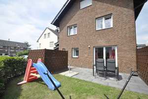 Haus mit Terrasse, Garten und Garage – Cäcilienstraße 9a, 53757 Rhein-Sieg-Kreis – Vorschaubild 1