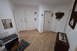 ⭐⭐⭐⭐⭐ Helle freundliche 2,5- Raumwohnung mit EBK, Balkon, Fahrstuhl und TG-Stellplatz – Maxim-Gorki-Straße 24b, 39108 Stadtfeld Ost, Magdeburg – Vorschaubild 6