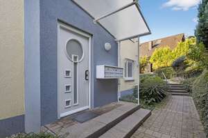 Seltene Gelegenheit! - Seniorenfreundliche 4-Zimmer-Wohnung mit 2 Balkonen, TG-Stellplatz, Aufzug! – Die vollständige Adresse der Immobilie erhältst du vom Anbieter., 75179 Nordstadt, Pforzheim – Vorschaubild 4