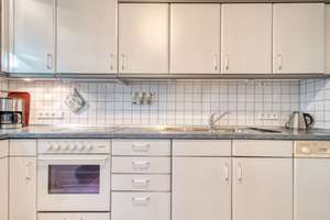 Sonnige 3-Zimmer-Wohnung mit Südwest-Loggia und Garage im Herzen von Horn-Lehe – Leher Heerstraße 112, 28359 Lehe, Bremen – Vorschaubild 10