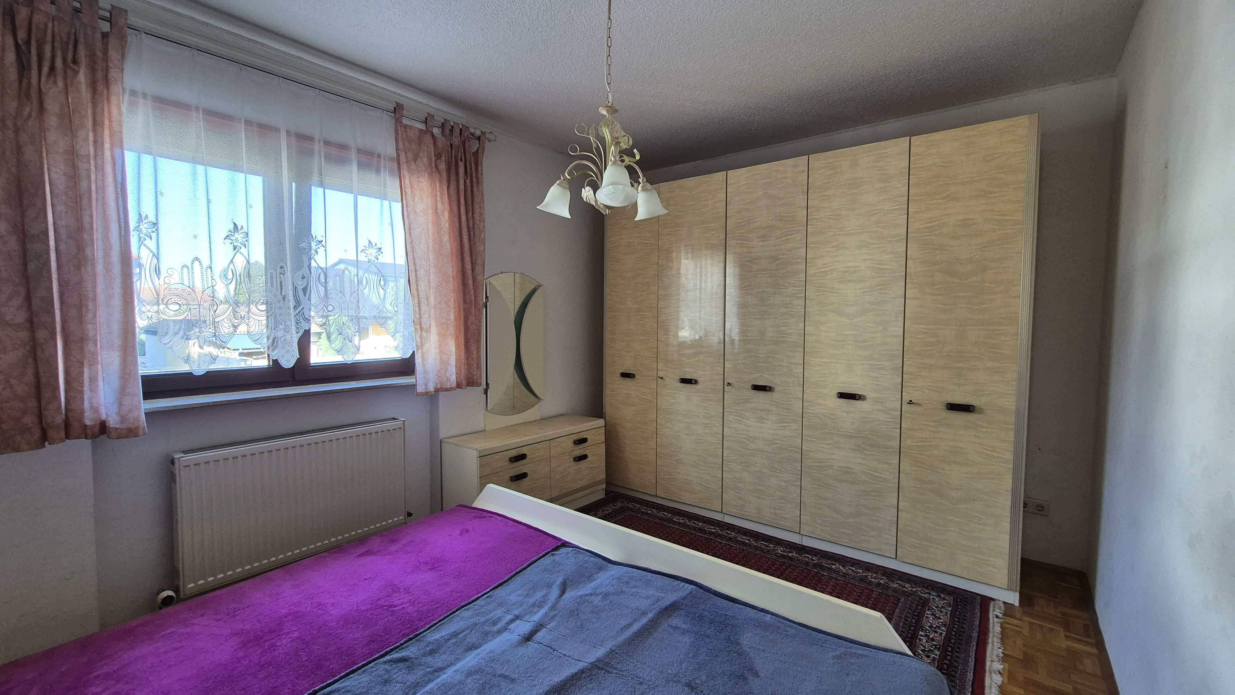 Immobilie in Lingenfeld - Sehr gepflegte 3-Zimmer-Wohnung mit Garage in ruhiger Wohnlage - Bild 6