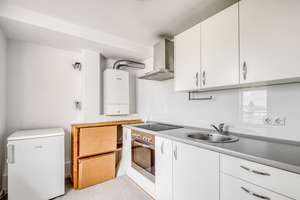 Helle Dachgeschosswohnung mit Wohlfühlcharakter in Steglitz – Die vollständige Adresse der Immobilie erhältst du vom Anbieter., 12165 Steglitz, Berlin – Vorschaubild 3