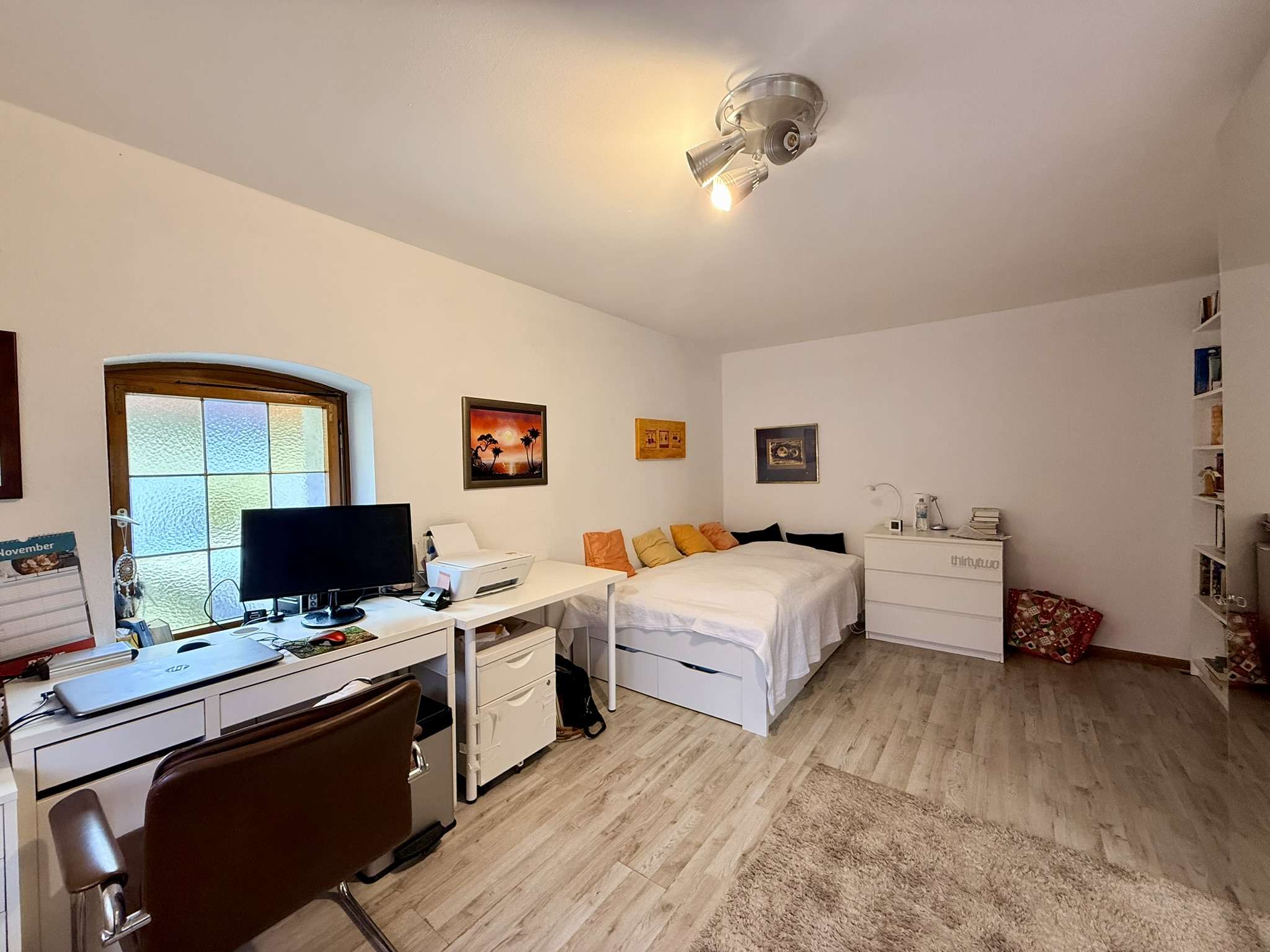 Immobilie in Usingen - Viel Platz für Ihre Ideen: Einfamilienhaus mit unzähligen Nutzungsmöglichkeiten - Bild 11