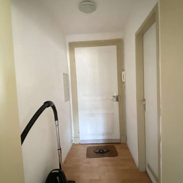 *** charismatische 1-Zimmer-Wohnung - denkmalgeschützter Altbau - TOP Westpark Lage ***