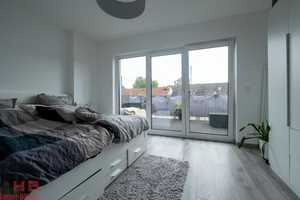 Exklusiver Neubau. 6 Zimmer, 2 Bäder, 3 Balkone, exklusive Küche und viel Platz für die Familie! – Bremen – Vorschaubild 22