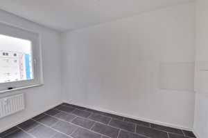 *Grün. Ruhig. Gemütlich. - 3-Zimmer-Wohnung mit Balkon!* – An der Kotsche 40, 4207 Leipzig – Vorschaubild 6