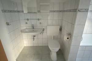 gemütliche 2 1/2-Zimmer-DG-Wohnung inkl. Küche in Bochum Stiepel – Kemnaderstr. 90, 44797 Stiepel, Bochum – Vorschaubild 7