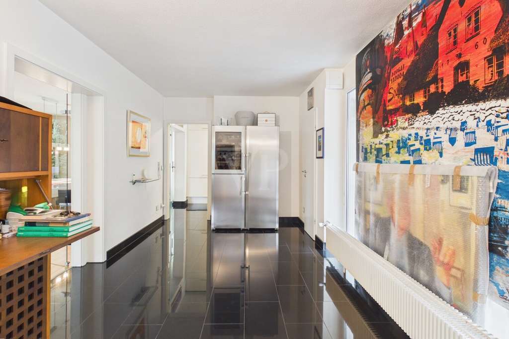 Immobilie in Haibach - Stilvolles Wohndomizil in unverbaubarer und ruhiger Lage - Bild 2