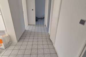 Alltagstaugliche 3-Zimmer-Wohnung in Salzgitter-Lebenstedt in Seenähe – 38226 Lebenstedt, Salzgitter – Vorschaubild 3