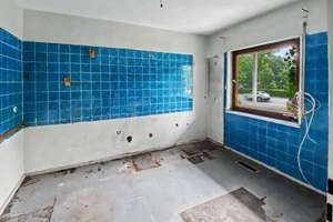 Stark sanierungsbedürftiges Reihenmittelhaus mit 3,5 Zimmern und großem Garten in Berlin- Zehlendorf – Die vollständige Adresse der Immobilie erhältst du vom Anbieter., 14165 Zehlendorf, Berlin – Vorschaubild 6