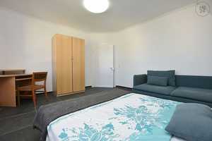 Großzügige, voll möblierte Wohnung in Stuttgart Untertürkheim (Luginsland) – Stuttgart – Vorschaubild 10