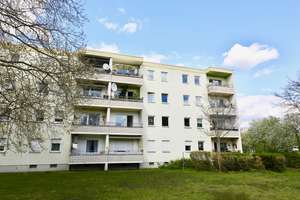HELLE WOHNUNG MIT LOGGIA & BLICK INS GRÜNE - GUTER SCHNITT -  BEZUGSFREI AB 07/2026 – Quäkerstr. 8 qq, 13403 Reinickendorf (Ortsteil), Berlin – Vorschaubild 20