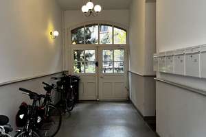 Top gepflegte helle Altbauwohnung | Sonnenuntergang & Balkon – Wilhelm-Kalle-Straße 26, 65203 Biebrich, Wiesbaden – Vorschaubild 2