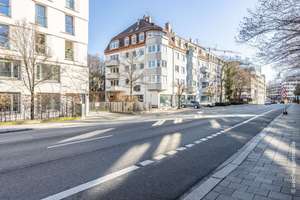 Moderne Eigentumswohnung in urbaner Wohnlage mit Tiefgaragen-Einzelstellplatz – Die vollständige Adresse der Immobilie erhältst du vom Anbieter., 80336 St. Paul, München – Vorschaubild 2
