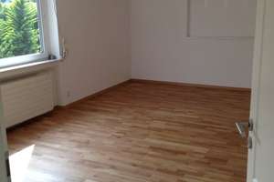 Renovierte 3-Zimmer-Wohnung mit Balkon in S-Botnang – Umgelterweg 2, 70195 Botnang-Süd, Stuttgart – Vorschaubild 10