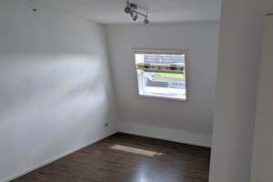 3-Zimmer-Dachgeschosswohnung mit Balkon in Mönchengladbach – Konzenstraße 77, 41063 Eicken, Mönchengladbach – Vorschaubild 7