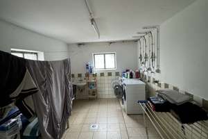 Dreifamilienhaus mit Garagen in Zierenberg – Die vollständige Adresse der Immobilie erhältst du vom Anbieter., 34289 Zierenberg – Vorschaubild 10
