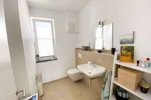 Exklusive Penthouse-Maisonette-Wohnung mit toller Dachterrasse! – Die vollständige Adresse der Immobilie erhältst du vom Anbieter., 65189 Südost, Wiesbaden – Vorschaubild 9