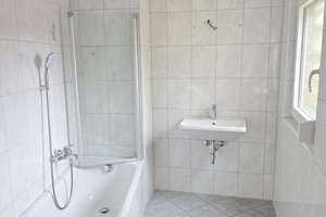 Erstbezug nach Renovierung. 2 ZKBB- DG- Wohnung mit Wärmedämmung – Hofstraße 21, 67065 Mundenheim, Ludwigshafen am Rhein – Vorschaubild 18