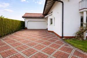 Großzügiges Einfamilienhaus mit weitläufigem Garten, Südterrasse und vielseitigem Raumangebot – Die vollständige Adresse der Immobilie erhältst du vom Anbieter., 83052 Bruckmühl – Vorschaubild 38