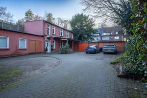 Rendite oder Eigennutz: Hier ist alles möglich! Wohnhaus mit Garagen in Gelsenkirchen – Die vollständige Adresse der Immobilie erhältst du vom Anbieter., 45888 Bulmke-Hüllen, Gelsenkirchen – Vorschaubild 2