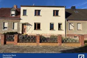 Geräumiges Reihenmittelhaus mit Potenzial – Dessau-Roßlau – Vorschaubild 1