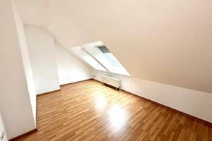 Maisonette-Wohnung mit Balkon und Tiefgaragenstellplatz in ruhiger Wohnlage – Stieglitzweg 11, 39110 Stadtfeld West, Magdeburg – Vorschaubild 2