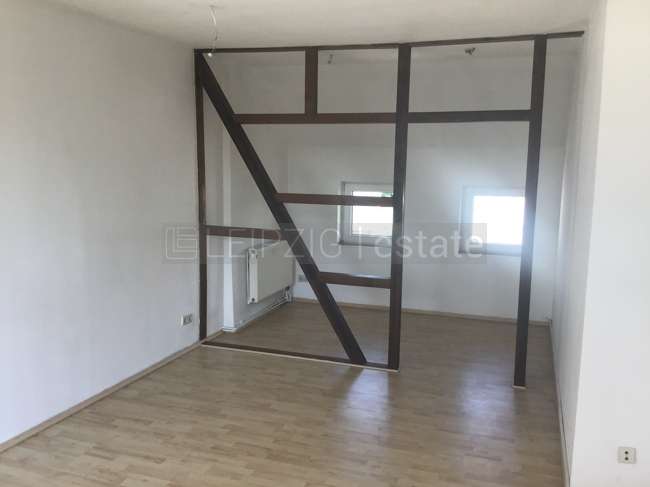 Immobilie in Groitzsch - Das Haus mit 2 Wohnungen u. Gewerbe, saniert, bezugsfrei, Zentrum - Bild 1