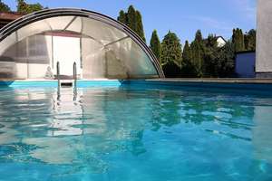 Zweifamilienhaus in Toplage, Ruheoase mit Pool am Stadtrand von Friedberg/Augsburg, Hochzoll