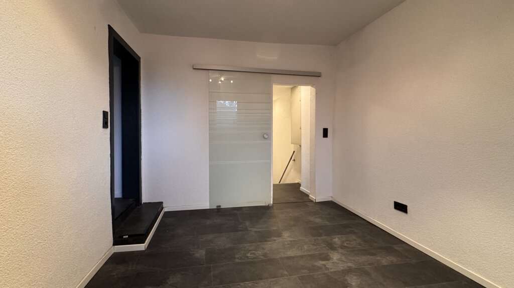 Immobilie in Langerwehe - Modernisiertes Einfamilienhaus
in ruhiger und beliebter Wohnlage - Bild 6