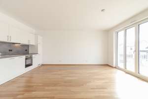 Lichtdurchflutete Etagenwohnung mit Balkon, gehobener Ausstattung und großzügigem Raumgefühl – Johanna-Zittel-Str. 12, 60326 Gallus, Frankfurt am Main – Vorschaubild 4