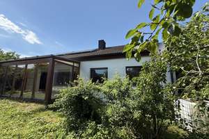 Großzügiges Wohnhaus mit ELW und schönem Grundstück in ruhiger Lage von Lammersdorf – Die vollständige Adresse der Immobilie erhältst du vom Anbieter., 52152 Simmerath – Vorschaubild 3