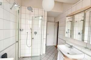 Wo die Dachterrasse zum zweitenWohnzimmer wird – Penthouse-Maisonette über zwei Ebenen – Die vollständige Adresse der Immobilie erhältst du vom Anbieter., 65193 Nordost, Wiesbaden – Vorschaubild 29