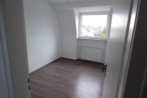 Großzügige 3-Zimmer-Wohnung mit 146 m² inkl. zwei Dachterrassen – 41061 Gladbach, Mönchengladbach – Vorschaubild 10