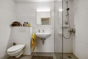 Bremen-Schwachhausen | Modernisierte 2-Zimmer-Wohnung mit Duschbad in gefragter Lage – 28209 Schwachhausen (Ortsteil), Bremen – Vorschaubild 4