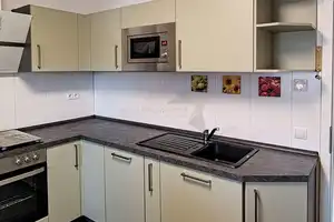 !! Nachmieter gesucht !! Moderne 3 Raum DG-Whg. mit Balkon, Aufzug und tollem Bad in C-Bernsdorf – Stadlerstraße 13, 9126 Chemnitz – Vorschaubild 13