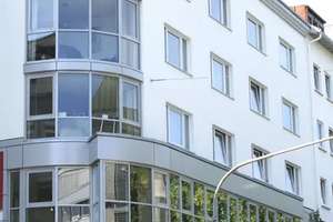 Wunderschöne 3,5 Zimmer Wohnung mit Balkon Mitten in Stuttgart – Die vollständige Adresse der Immobilie erhältst du vom Anbieter., 70178 Feuersee, Stuttgart – Vorschaubild 10