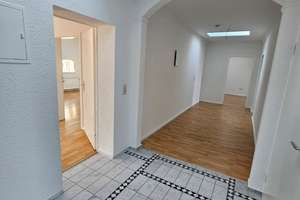 Attraktive 4-5 Raum-Wohnung in Magdeburg-Alt Olvenstedt in einer  Villa – 39130 Alt Olvenstedt, Magdeburg – Vorschaubild 9