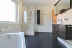 Günstiges, gepflegtes 5-Zimmer-Einfamilienhaus mit geh. Innenausstattung und EBK – Hannover – Vorschaubild 14
