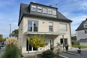 Modernisiertes Einfamilienwohnhaus zentral in Emmelshausen – Die vollständige Adresse der Immobilie erhältst du vom Anbieter., 56281 Emmelshausen – Vorschaubild 2