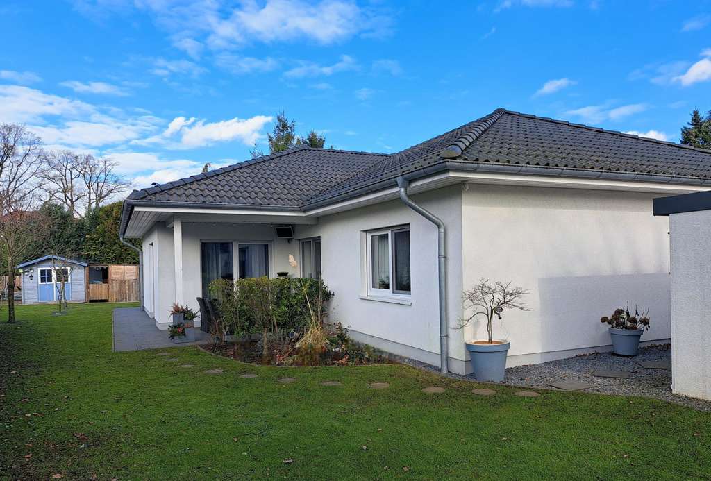 Immobilie in Hitzhusen - Moderner, energieeffizienter Bungalow (A+) in bevorzugter Wohngegend - Bild 0