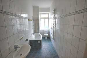 Property thumbnail 12