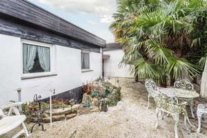 Ebenerdiges Wohnen mit Pool und Atrium auf Erbbaugrundstück in Köln! – Die vollständige Adresse der Immobilie erhältst du vom Anbieter., 50829 Bocklemünd/Mengenich, Köln – Vorschaubild 1