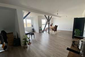 5-Zimmer-Wohnung mit Fußbodenheizung in Düsseldorf