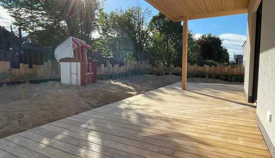 Bild von NEUBAU - Bungalow mit Einbauküche - BARRIEREFREI - Zufahrt, Stellplätze und Gartenanlage fertig