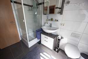FOR SALE: MODERNES DOPPELHAUS! Bj. 2012, 175 m² Wohnfläche + Keller, Erdwärmepumpe, Garage, etc. – Bottrop – Vorschaubild 32