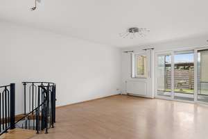 Souterrain-Maisonette-Wohnung mit großem Garten, schöner Terrasse und Carport in zentraler Lage – Dominikus-Schneider-Straße 1A, 85053 Südost, Ingolstadt – Vorschaubild 2