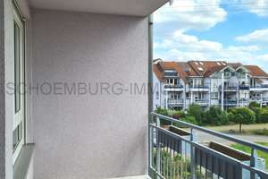 VIDEO * NEUBAU * frisch renoviert * LIFT. BALKON. neues LAMINAT. amerikan. Küche. DUSCHE. TIEFGARAGE – Lindenpark 5, 4178 Burghausen-Rückmarsdorf, Leipzig – Vorschaubild 6